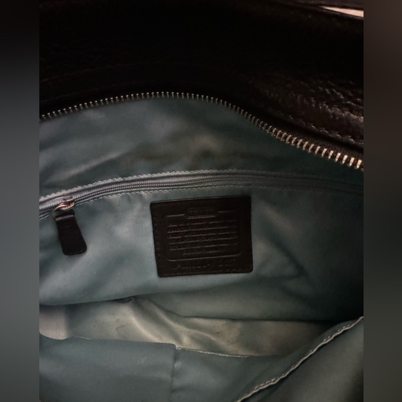 Coach purse - Picture 5 of 7